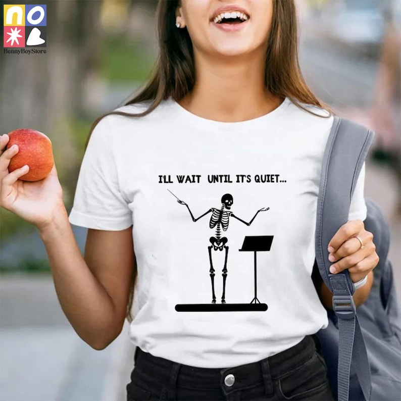 I'll Wait Until It's Quiet Teacher Vintage T-Shirt