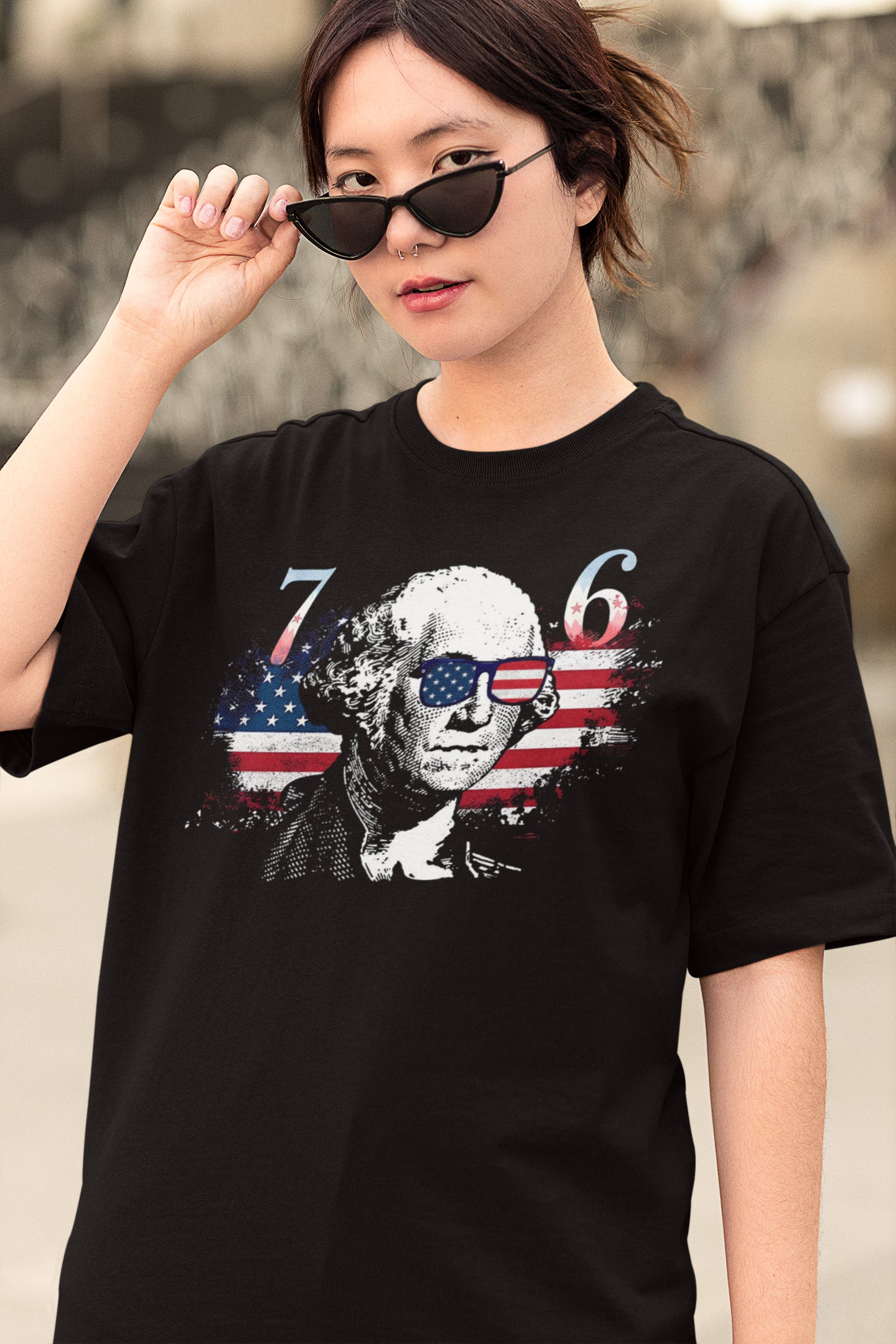 Retro 1776 American Flag George Washington Sunglasses T-Shirt