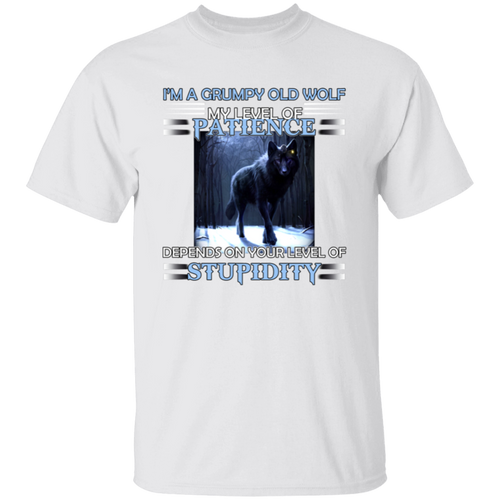 I’m A Grumpy Old Wolf My Level Of Patience Depends On Your Level Of Stupidity Unisex  T-Shirt - pelyn - final