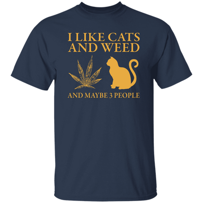 I Like Cats And Weed And Maybe 3 People Vintage  T-Shirt