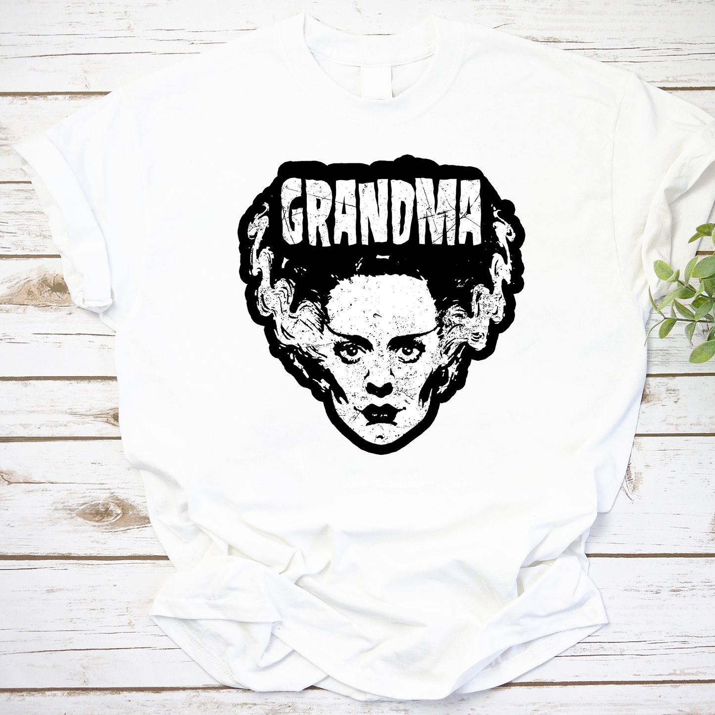 Grandma Monster Halloween Vintage T-Shirt