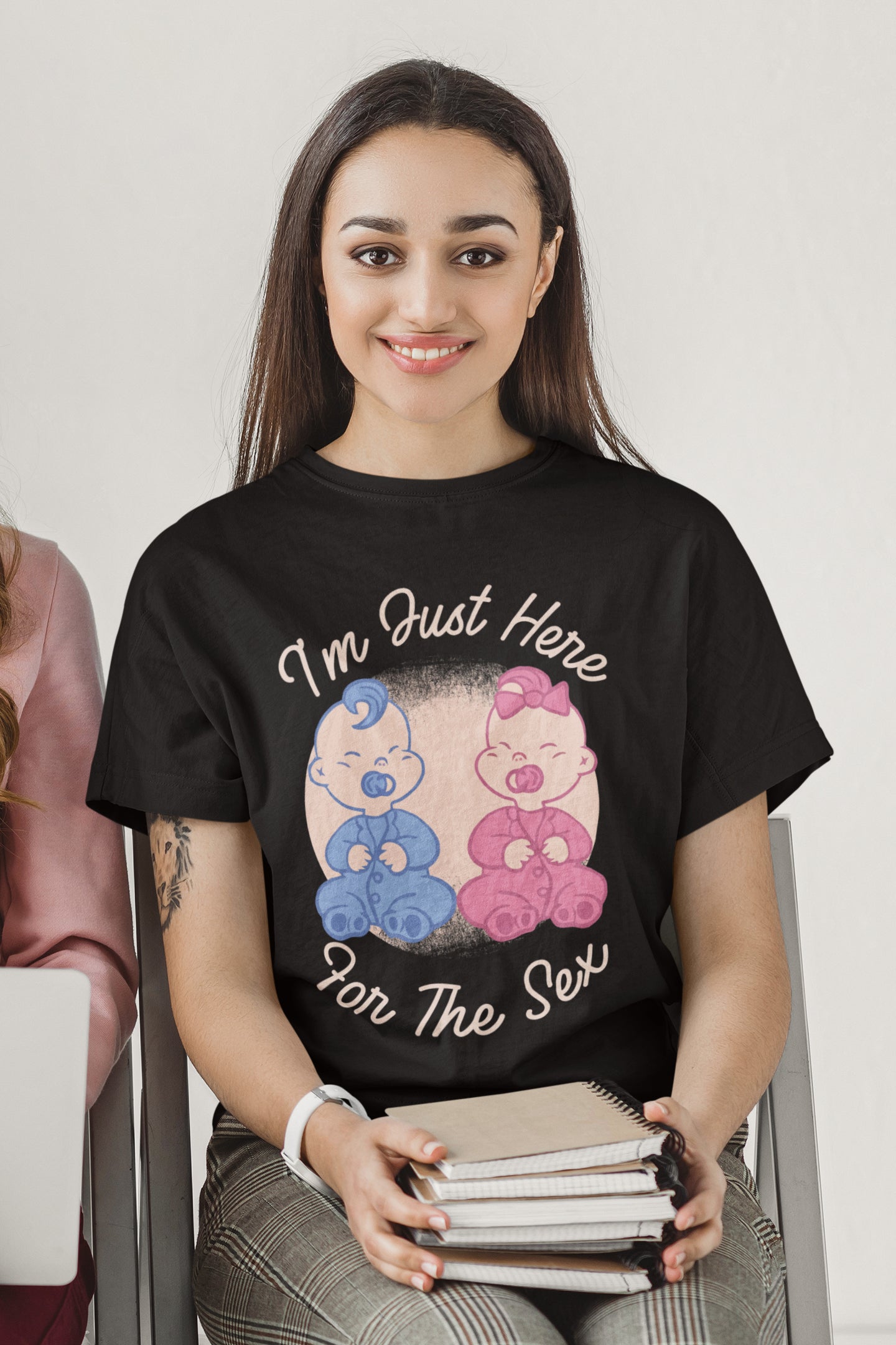 FIm Just Here For The Sex Funny Gender Reveal Vintage T-Shirt