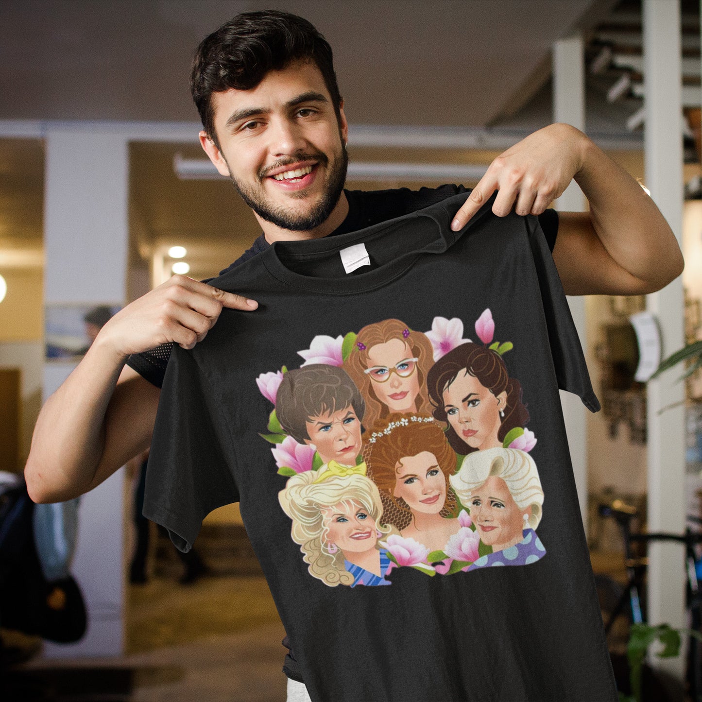 Magnolias T-Shirt