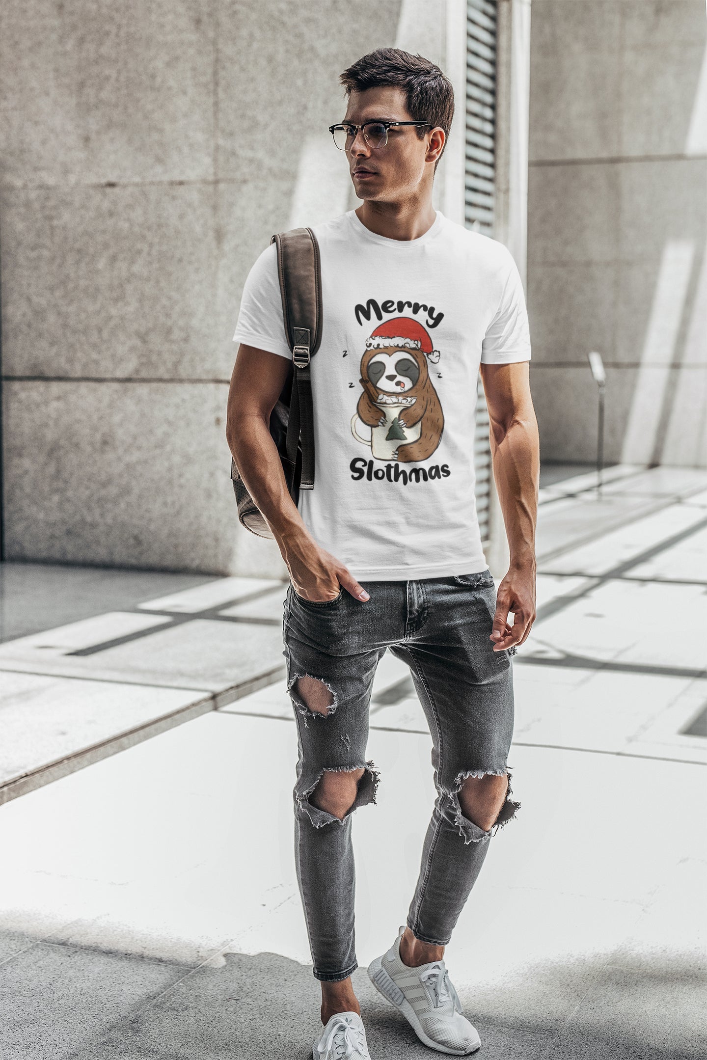 Sloth Merry Slothmas Vintage Retro T-Shirt