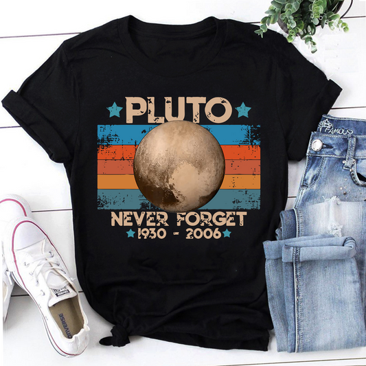 Never Forget Pluto Nerdy Astronomy Space Science Vintage T-Shirt