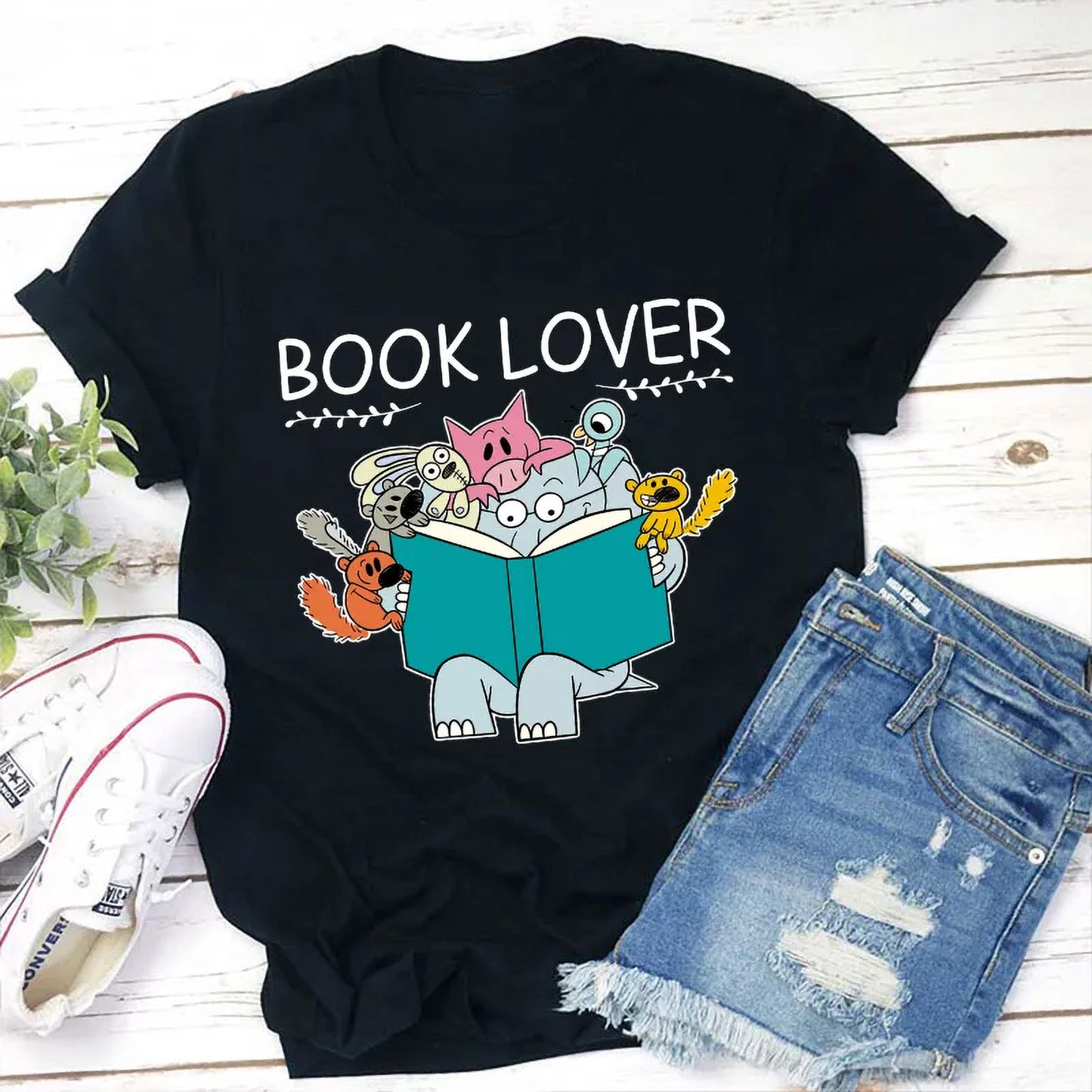 Book Lover Cartoon Animal Reading Graphic T-Shirt