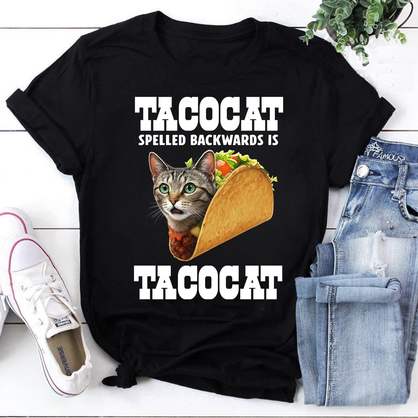 Tacocat Funny Cat Taco Shirt - Palindrome Cat Lover Tee