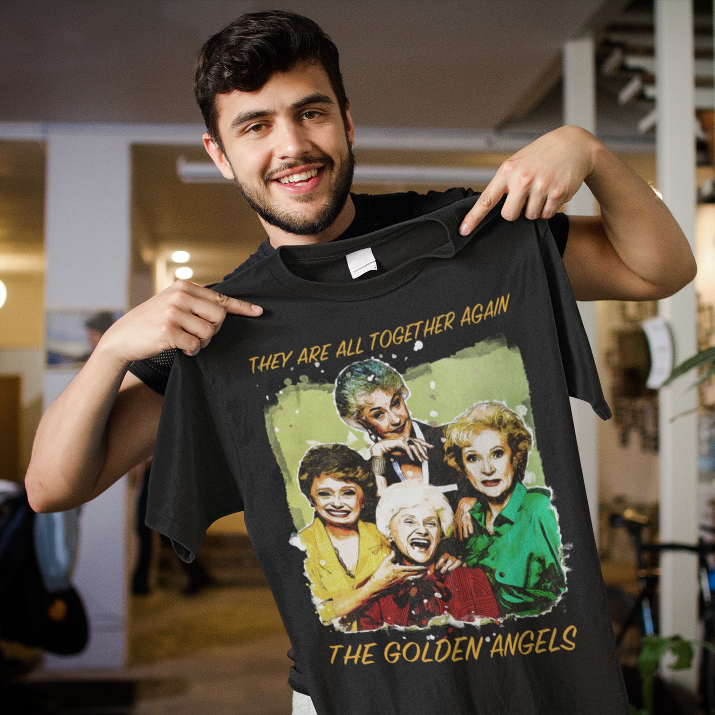 The Golden Angels Vintage Style Sweatshirt - Reunion Graphic Pullover