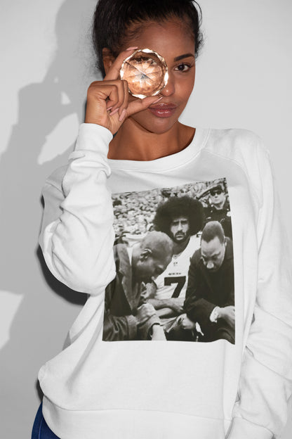 Colin Kaepernick Iconic Kneeling Protest Black and White Graphic Tee