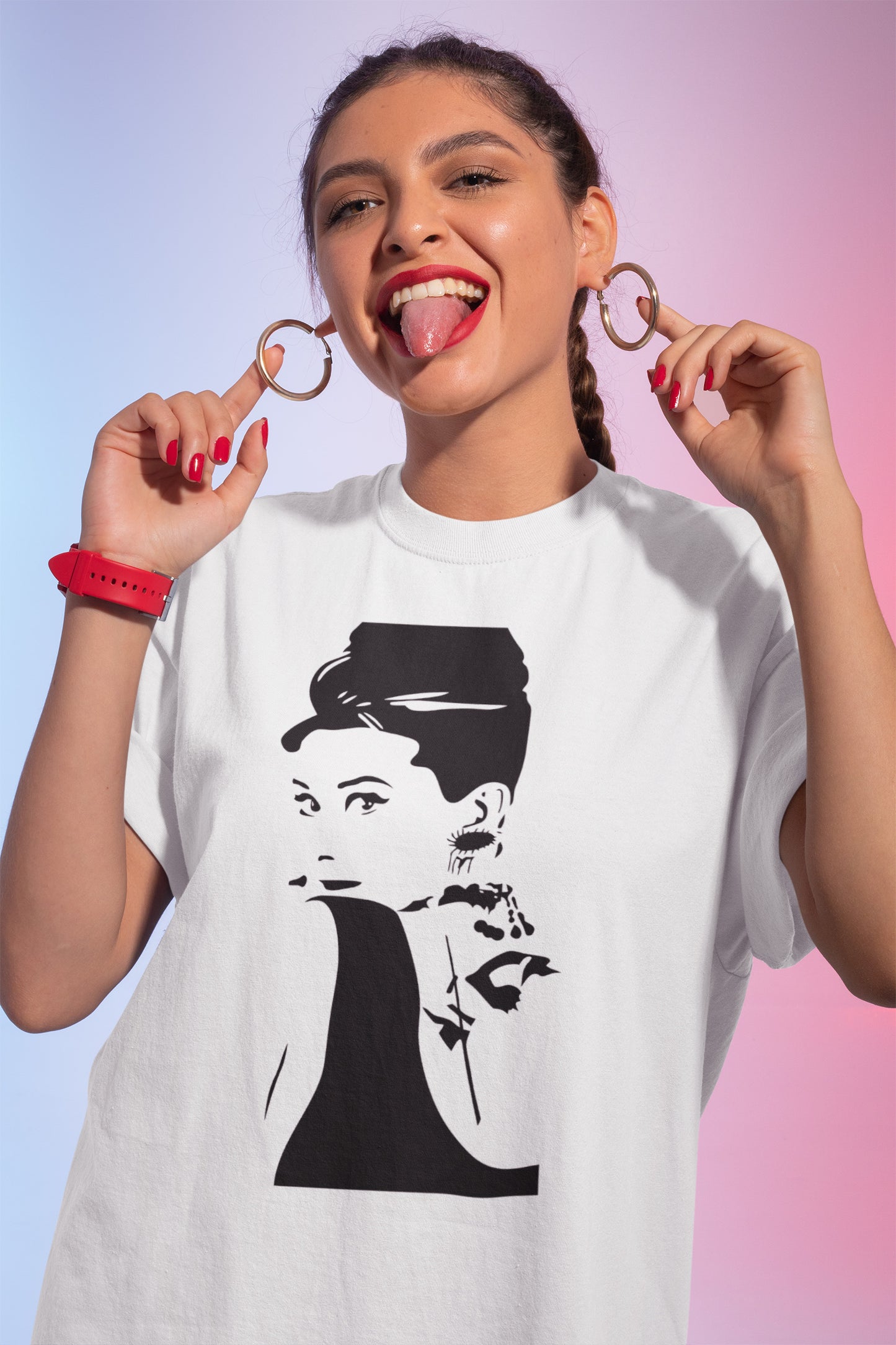 Audrey Hepburn Silhouette Classic Vintage Portrait T-Shirt