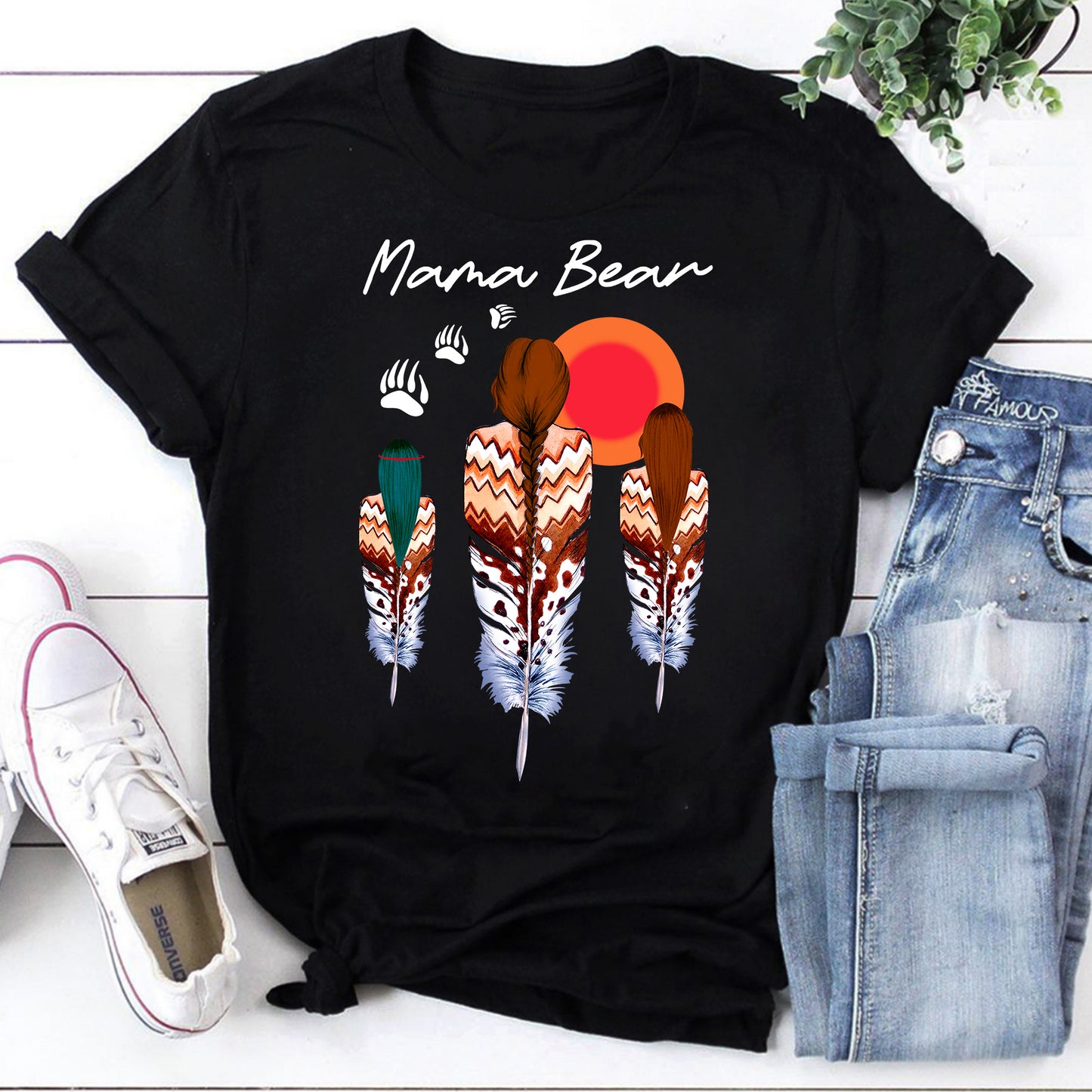 Mama Bear Feather Design Sweatshirt - Cozy Family Themed Pullover
